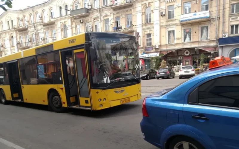 7 автобус Київ