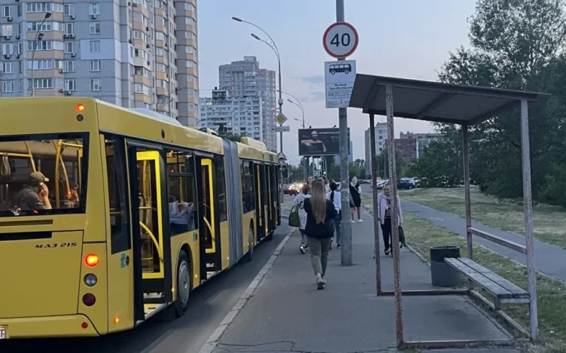 108 автобус Київ